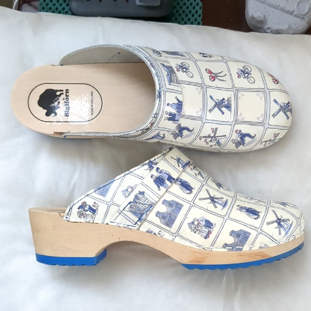 Dutch themed wooden based clogs from the netherlands